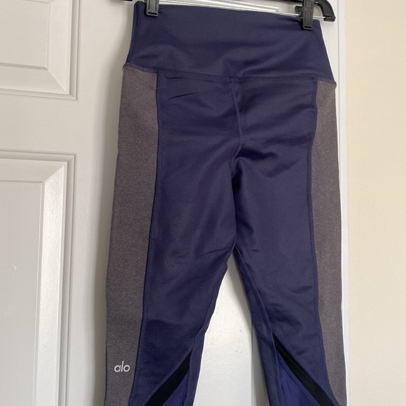 Alo navy blue leggings - Picture 5 of 6